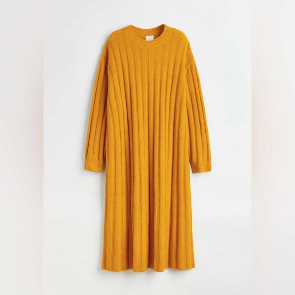 New H&M Rib-knit dress